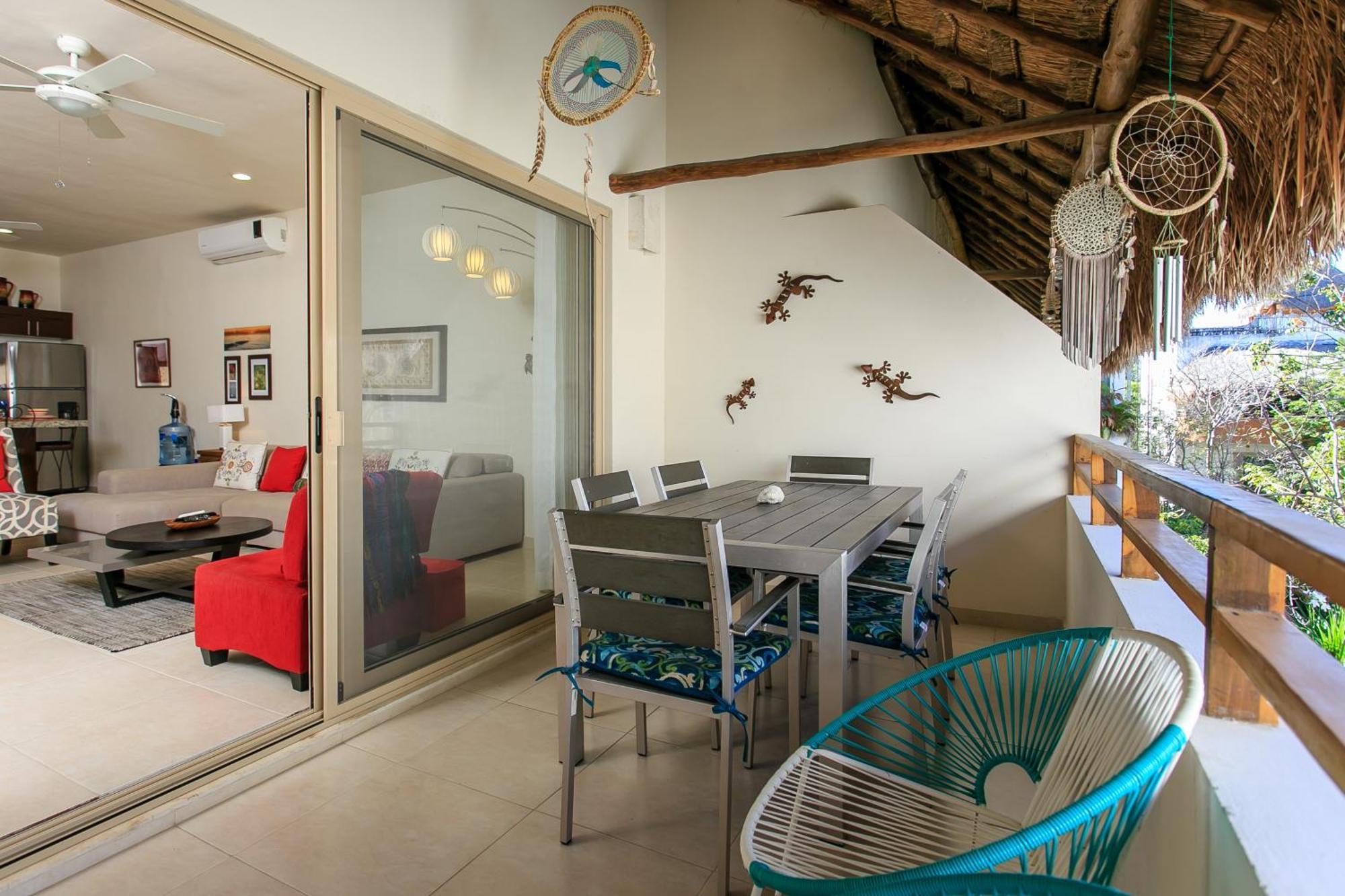 Apartment Luzera - With Ample Private Roof & Jacuzzi & Bbq