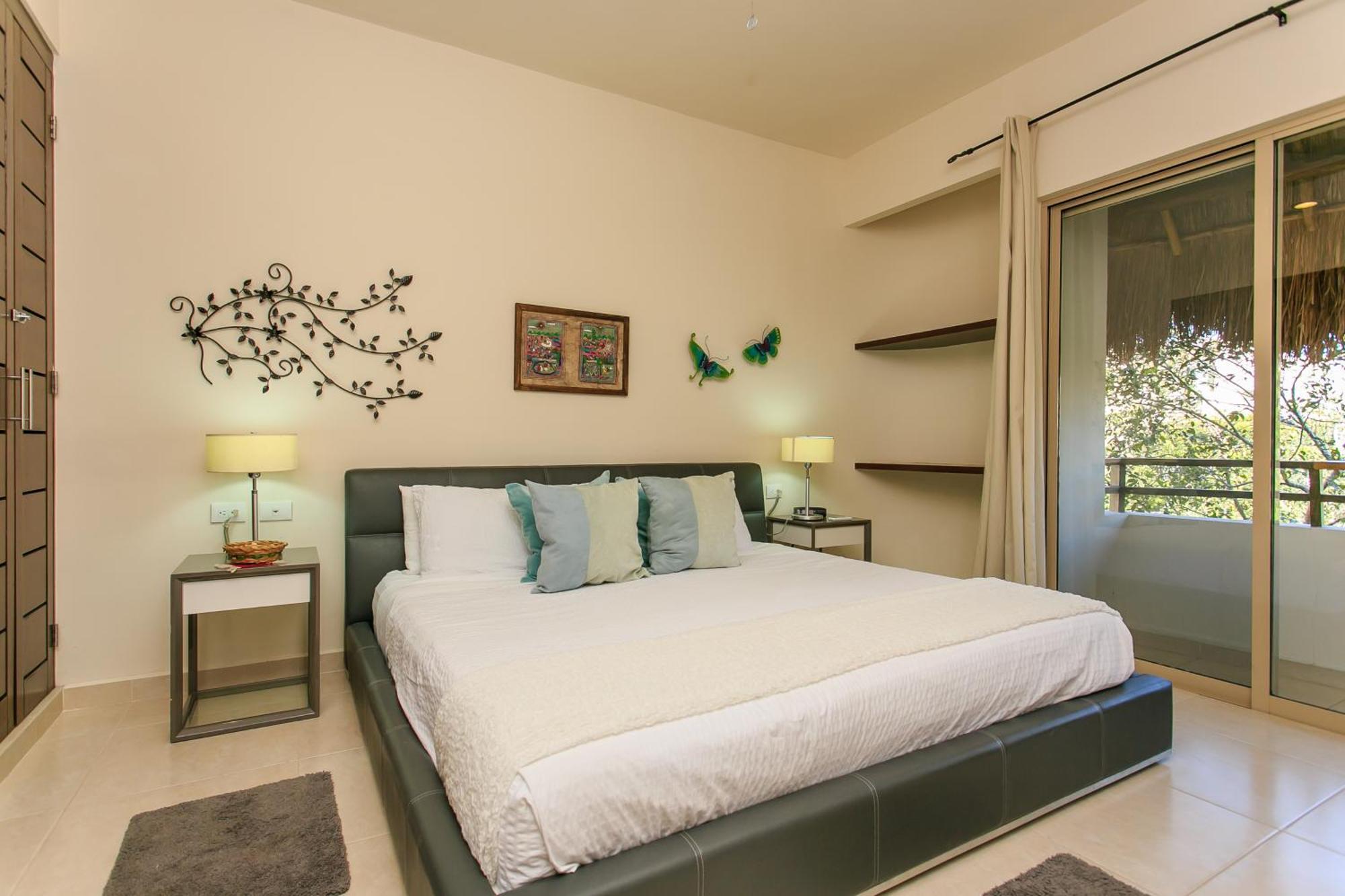 Luzera - With Ample Private Roof & Jacuzzi & Bbq Apartment *